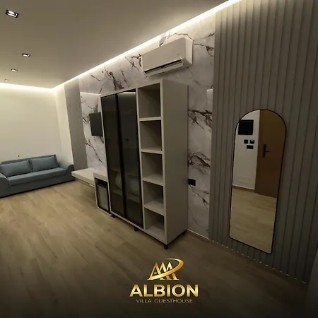 Albion 招待所