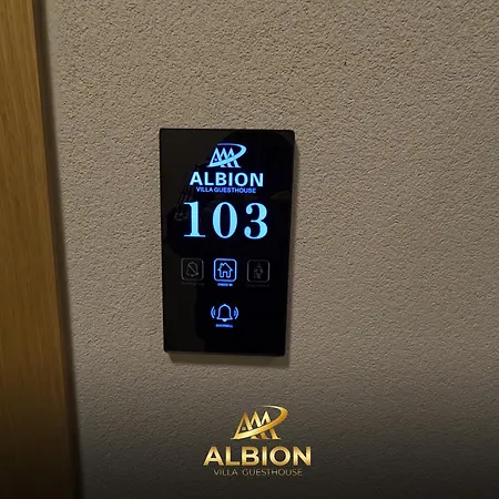 Albion 4* Lezhë