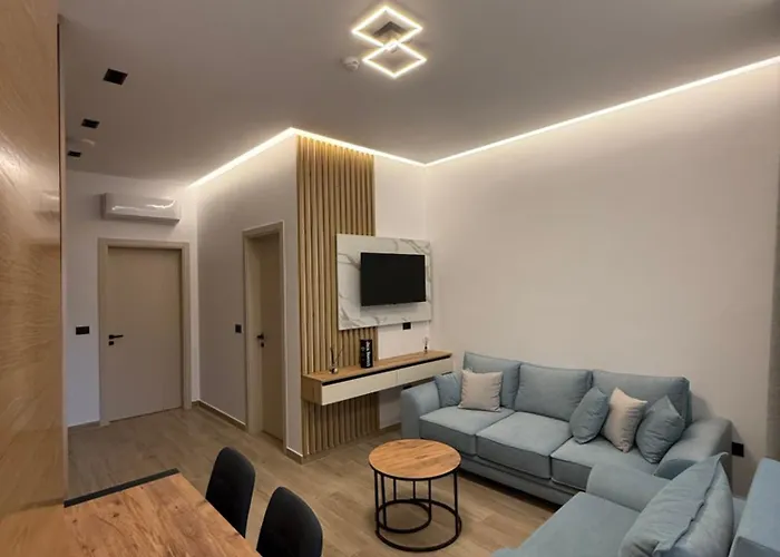 Albion 4* Lezhë
