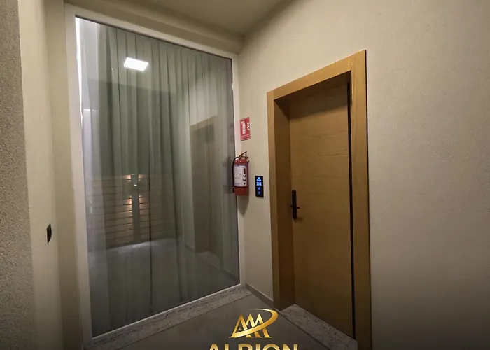 Pensión Albion 4*