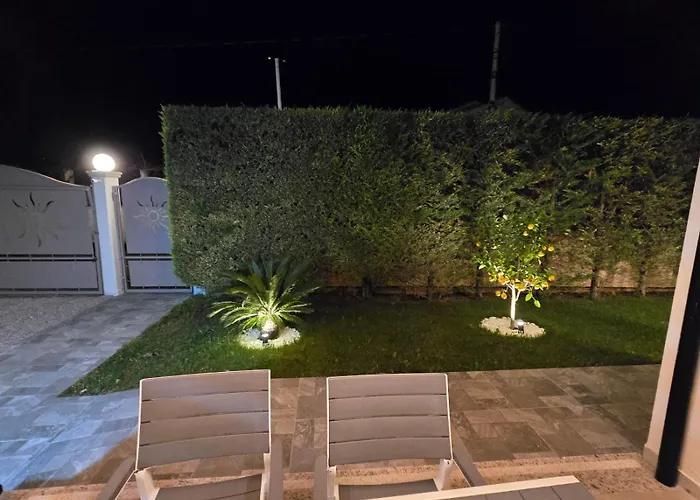 Albion 招待所 Lezhë