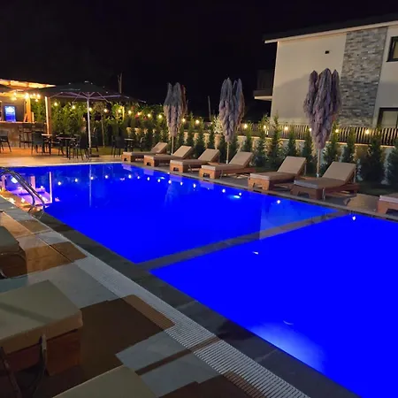 Albion 4* Lezhë